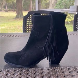 Sam Edelman suede short boots